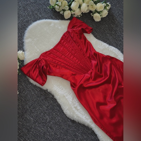 Beautiful red satin fishbone evening cocktail party corset dress L - Picture 8 of 9